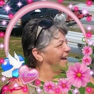 Meet your Posher, Suzanne